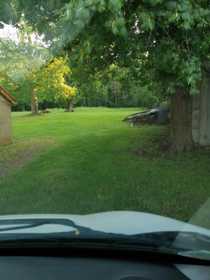 Gite En Brenne Les Chenes Merigny Exterior photo